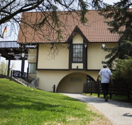 Main entrance for playing table tennis